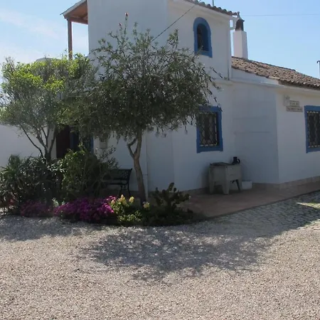 Casa Da Tranquilidade With Private Pool In Tranquil Setting فيلة *